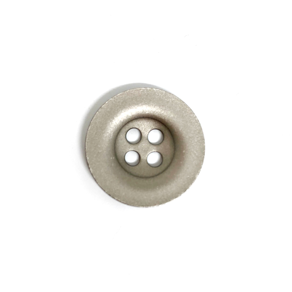 SM1581 真鍮製 表穴４つ穴・ボタン アイリス/オークラ商事 - ApparelX アパレル資材卸通販・仕入