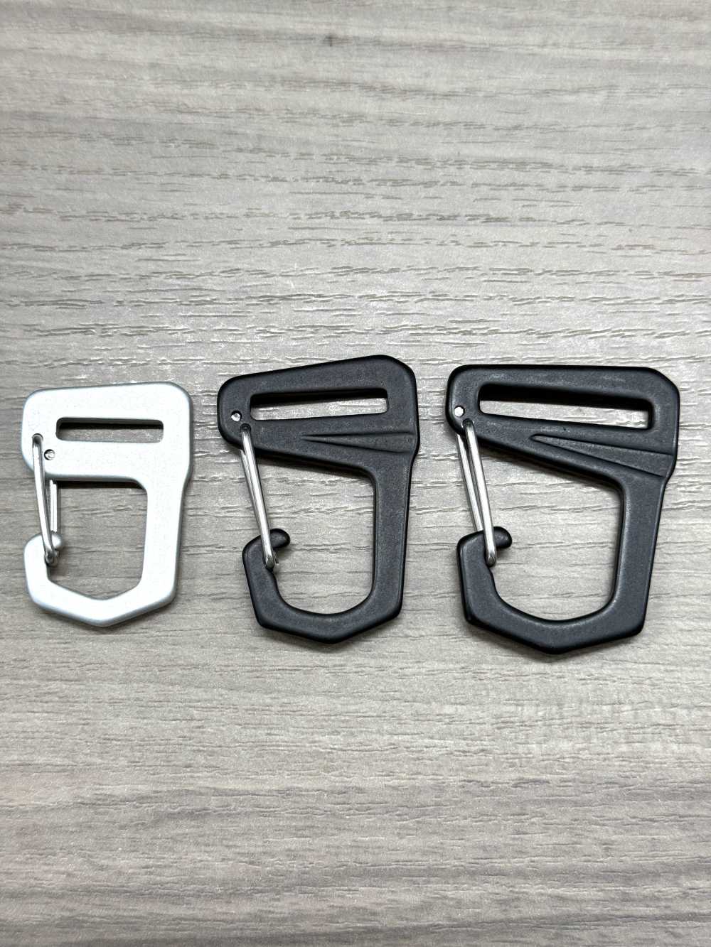 HH046 アルティカ チルトヘッドクリップフック[バックル・カン類] Trimmers