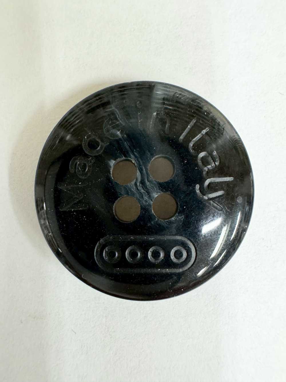 20mmのMade in Italy刻印ボタン