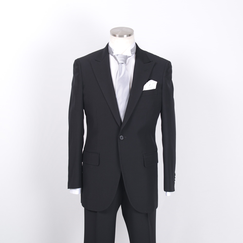 EFW-BKS イタリアCHRRUTI(チェルッティ)生地使用 略礼装 ブラックスーツ[アパレル製品] ヤマモト(EXCY)