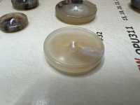 OPU312 水牛調 4つ穴 樹脂ボタン 大阪プラスチック工業(DAIYA BUTTON) サブ画像