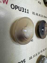 OPU311 水牛調 4つ穴 樹脂ボタン 大阪プラスチック工業(DAIYA BUTTON) サブ画像