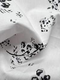 7026-1630-2 60 タイプライター ぼかし花[生地] 北高 サブ画像