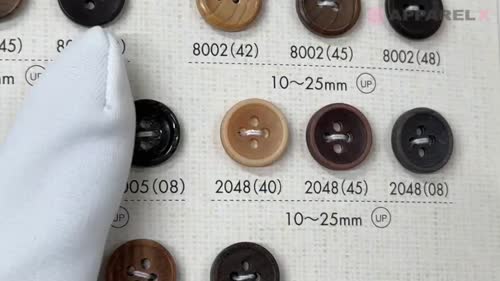 Ay.05☆ 2048 ポリエステル樹脂製 フチあり 4つ穴ボタン 大阪