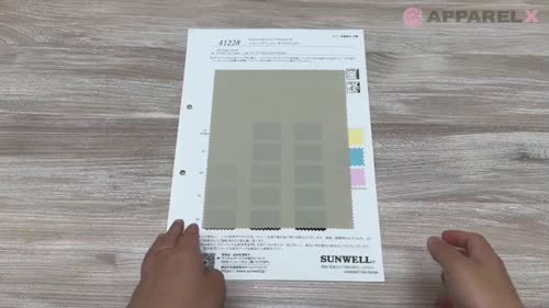 41228 マルーデコットンタイプライター[生地] SUNWELL(サンウェル