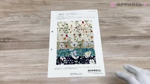 28113 60sローン 水彩花柄プリント[生地] SUNWELL(サンウェル